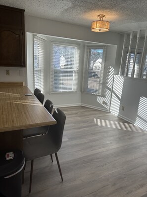 Dining - Just like home but away from home! (Huntsville)