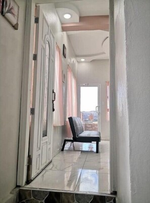 Interior - My Little Penthouse/Blvrd Morazan/Lomas/USA Embass
(TGU)