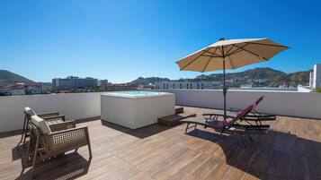 Căn hộ Superior, 3 phòng ngủ, bồn tắm nước nóng, quang cảnh thành phố | Quang cảnh từ phòng