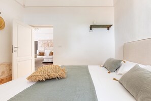 5 habitaciones, internet y ropa de cama