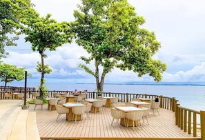 Beach/ocean view - ROOM for RENT in Mactan Newtown (Lapu-Lapu)