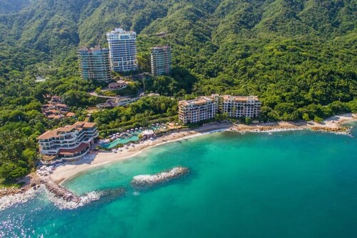 50% off Garza Blanca suites