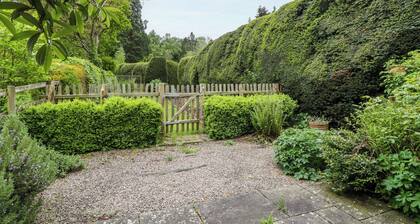 Yew Tree Cottage