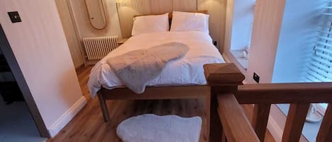 Cottage | 1 kamar tidur, setrika/meja setrika, Wi-Fi gratis, dan seprai linen