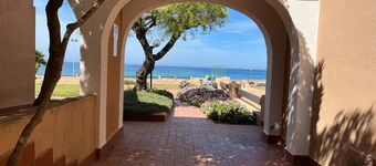 Studio in Residence La Perla Del Mare, with pool, 100 meters from the beach.