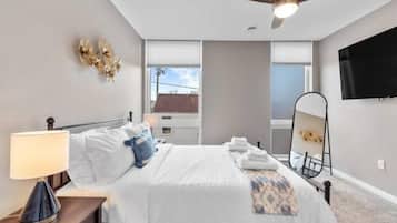 3 bedrooms, iron/ironing board, free WiFi, bed sheets