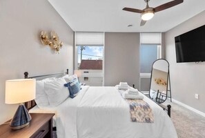3 bedrooms, iron/ironing board, free WiFi, bed sheets