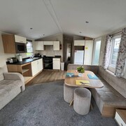Stunning 8 Berth Caravan in Poole