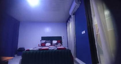 Apartment-sleeps2-parking-petfriendly