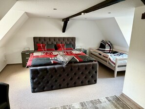 4 bedrooms, travel cot, free WiFi, bed sheets - Ferienhaus an der Ilse (Ilsenburg (Harz))