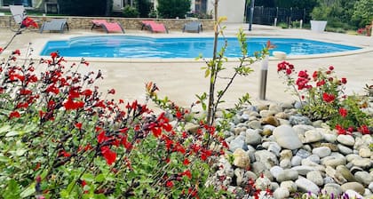 Villa tranquille avec piscine