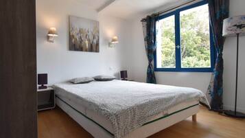 2 chambres, fer et planche à repasser, Wi-Fi