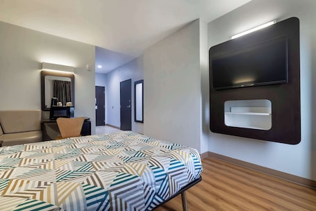 Cortinas blackout, wifi gratis y ropa de cama . Studio 6 Suites Texas City, Tx – I-45 South