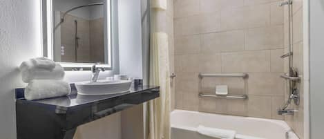 Salle de bain adaptée