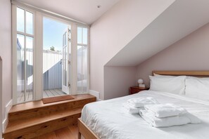 2 Schlafzimmer, Bügeleisen/Bügelbrett, Reisekinderbett, kostenloses WLAN