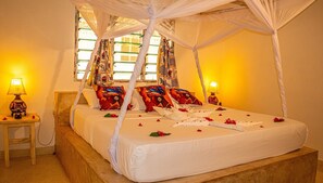 2 bedrooms, WiFi, bed sheets - 2 bedroom villa in watamu (Watamu)
