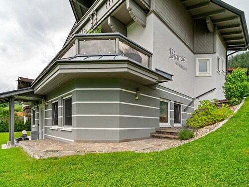 Apartment in Neukirchen near Ski Lift