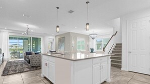 Interior - 7 Bedrooms/ 7 Bathrooms/ Solara Resort (8959 AD) (Kissimmee)