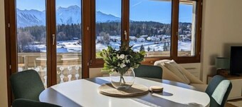 Sunny apartment with a beautiful view in Flims
