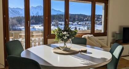 Sunny apartment with a beautiful view in Flims