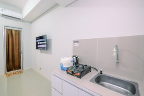 Interior - Minimalist Studio Transpark Juanda Bekasi Timur Apartment (Bekasi)