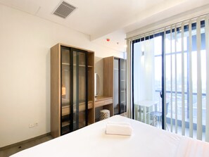 Interior - Elegant And Comfort 1Br Sudirman Suites Apartment (Jakarta)