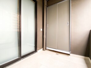 Exterior - Well Furnished And Comfort 3Br Meikarta Apartment (Cikarang)