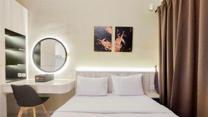 Studio - Relaxing And Homey Studio Room Sky House Bsd Apartment (Pagedangan)