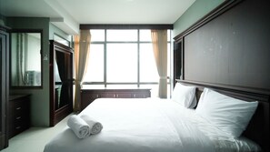 Apartment - Homey 1Br Apartment At Aryaduta Residence Surabaya (Surabaya)