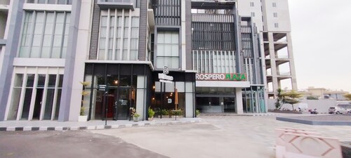 Clean And Comfy 1Br At Tamansari Prospero Apartment