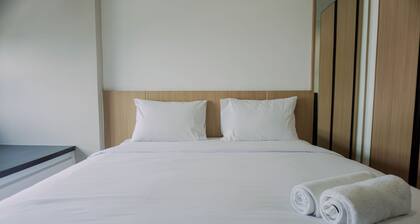 Well Furnished And Comfy Studio Collins Boulevard Apartment