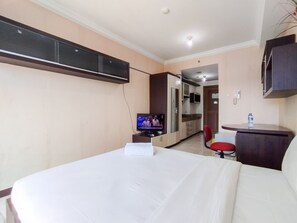 Studio | Living area