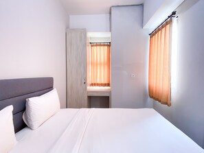 Apartment | 2 bedrooms, free WiFi - Comfort 2Br At Transpark Juanda Bekasi Timur Apartment (Bekasi)