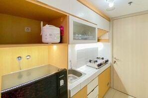 Studio | Cuisine privée | Grand réfrigérateur, plaque de cuisson