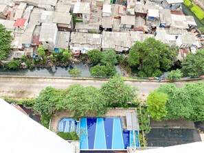 Exterior - Good Deal And Minimalist 1Br At Bassura City Apartment (Jakarta)