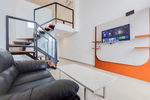 Interior - Modern And Comfort Look Studio Kingland Avenue Apartment (South Tangerang)