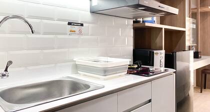 Homey And Well Design Studio Transpark Juanda Bekasi Timur Apartment