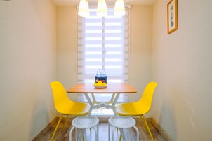 Apartment | In-room dining