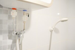 Departamento | Baño | Regadera, amenidades de baño gratuitas, toallas 