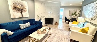 Luxe Retreat•2 bd 2 en-suites•Gourmet kitchen• Mall•LSU Top Amenities You Love!