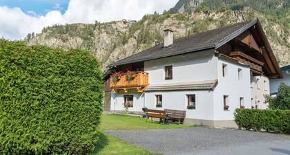 Farmhouse in Ötztal near Ski Areas