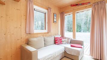 TV, DVD player, stereo