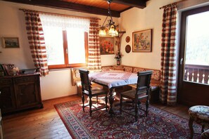 Dining - Holiday home in Arriach near Lake Ossiach (Arriach)