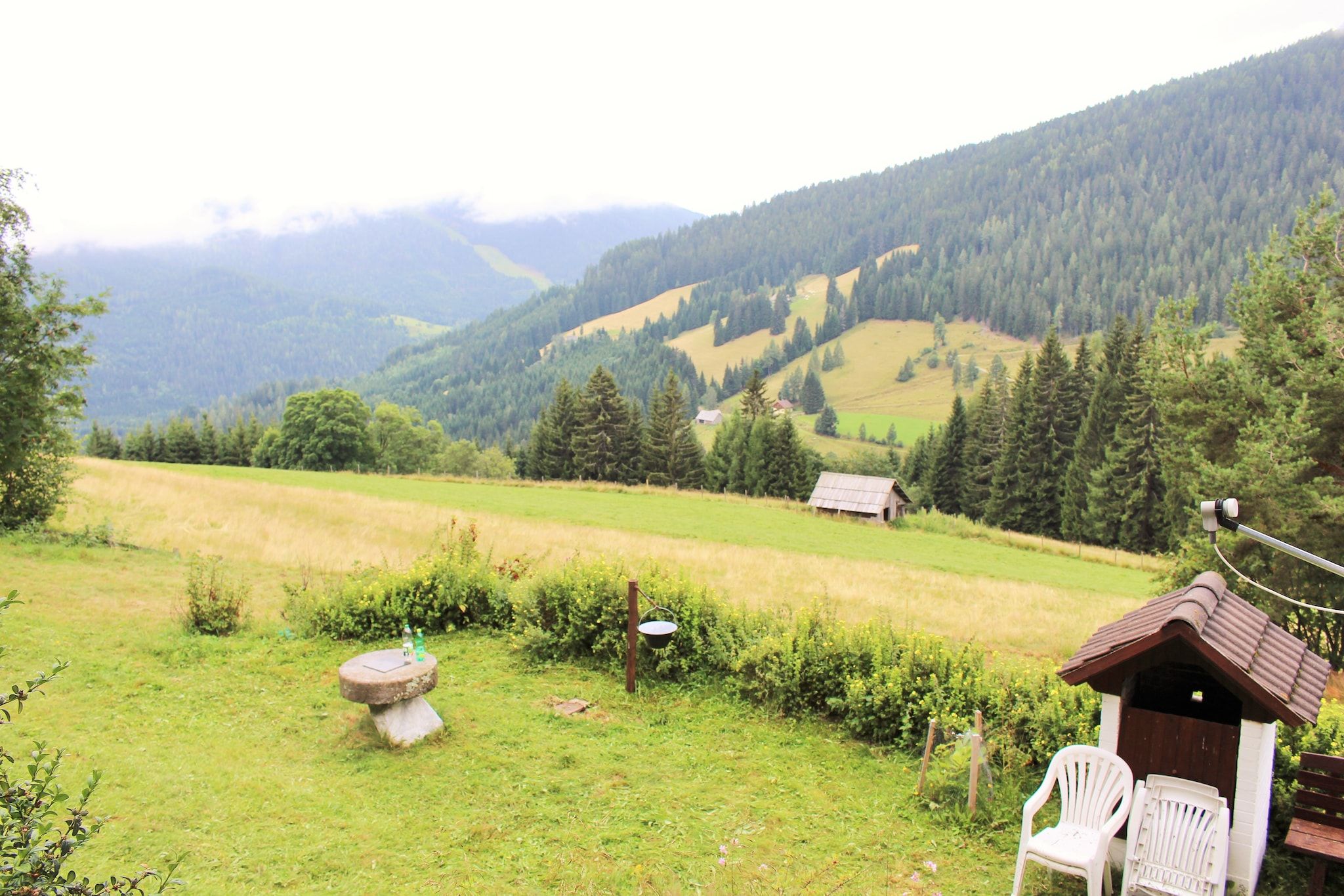 Aussicht vom Ferienhaus [Sommer]