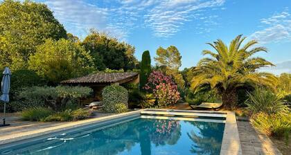 La VoliÚre : maison de vacances de charme, 3 chambres, piscine privée