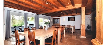Holiday cottage (+28p) on the banks in Durbuy