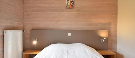4 bedrooms, WiFi