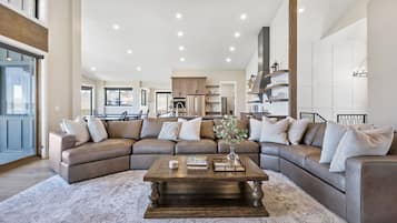 Smart TV, fireplace, table tennis, music library
