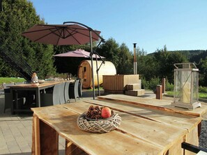 Outdoor dining - Houffalize Forest View Villa (Wibrin)