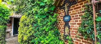 Oud-Rekem Heritage Hideaway